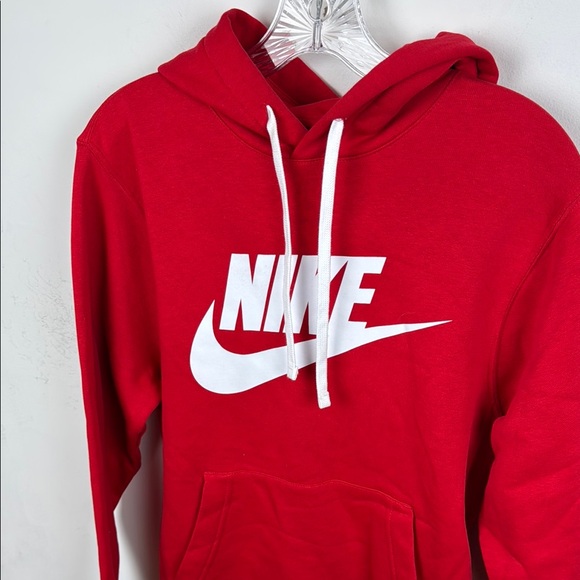Nike Men's Red Hoodie - Picture 2 of 4